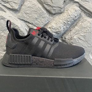 Adidas Women’s Nmd_R1 Athletic shoes FY9387